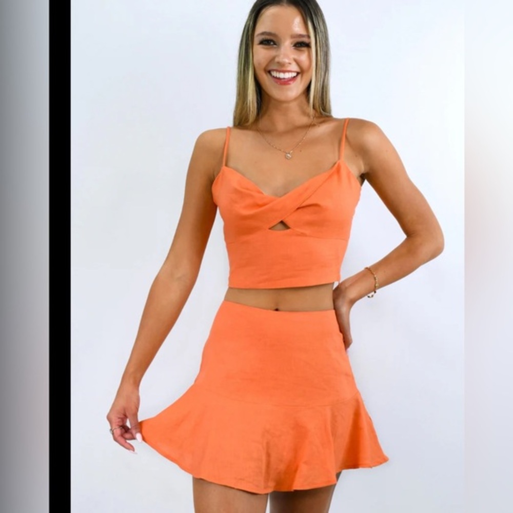 Cotton Candy linen blend  2 piece set size large Orange Women's skirt/shorts